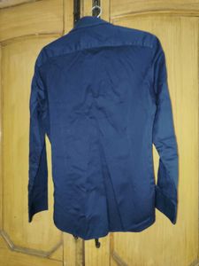 Men's Classic Blue Button-Down Shirt