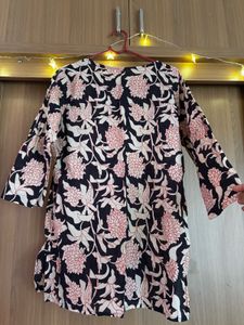 Floral Print Top - fits upto 36 bust