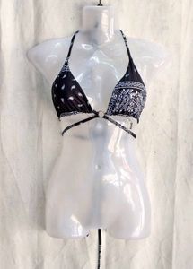 23410. Stylish Bandana Print Bikini Top