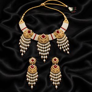 Elegant Pearl &amp; Ruby Necklace &amp; Earrings Set