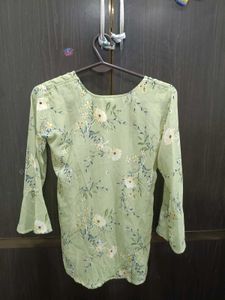 Chic Floral Bell Sleeve Top