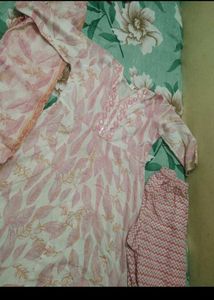 Pink Leaf Print Kurta Set with Embellishments