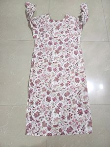 Floral Kurta With Embroidery👗