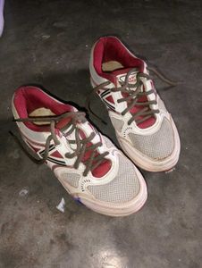 Sports Shoes