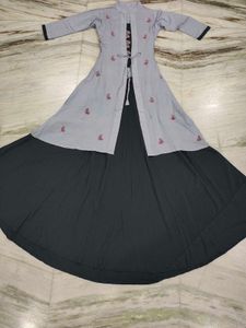 Stylish Grey &amp; Black Kurta Set