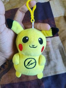Pokemon bagcharm Pikachu