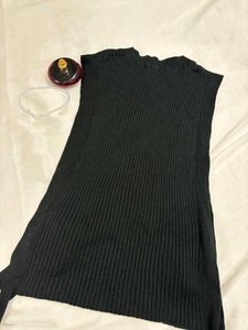 Sleeveless Knit Top