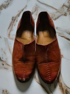Stylish Ethnic Mojaris