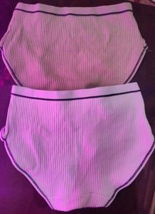 Ribbed High-Waisted Panties