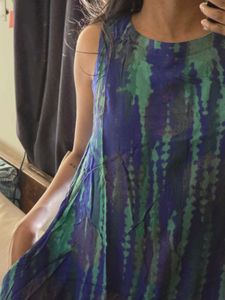 Vibrant Blue &amp; Green Ethnic Kurta