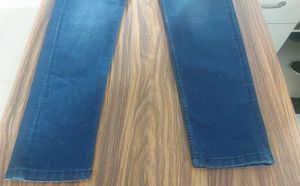Trendy Men's Navy Blue Jean