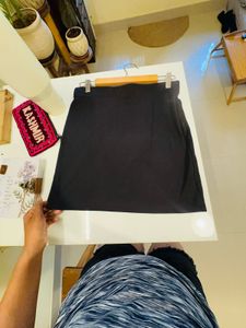 black mini skirt
