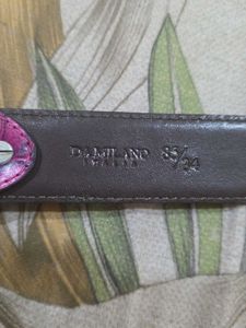 Chic Pink Croc-Embossed Belt