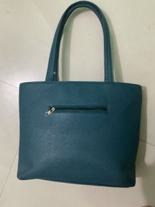 Stylish Teal Quilted Tote Bag