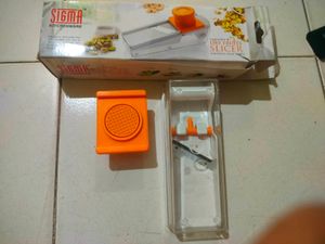 Vegetable And Dry Fruit Slicer