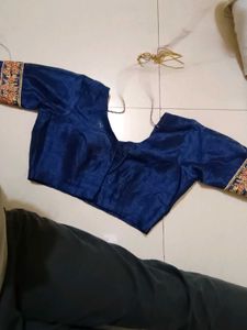 New Saree h Ak Bar Phany. Bus