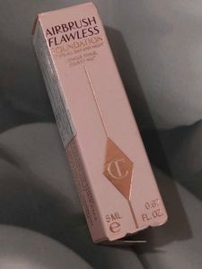 Charlotte Tilbury Airbrush Flawless Foundation 💞