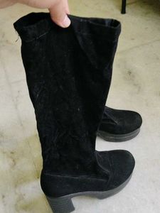 Black Chunky Platform Boots