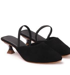 black mules