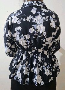 Floral Black and white top