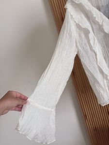 Chic White Ruffle top