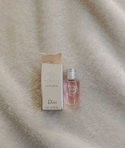 Dior Joy Perfume