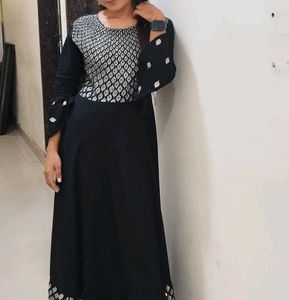 Elegant Black Kurta with Silver Embellishments