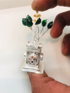Pure Silver Tulsi (wt:-13.000g)