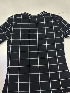 Black &amp; White Grid Print T-Shirt