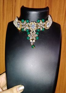 Beautiful Kundan Jewellery Set