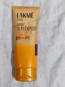 Lakme Sun Expert SPF 30