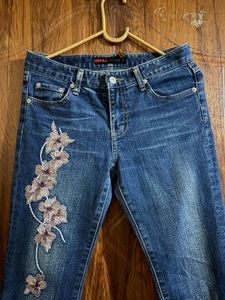 Embroidered Vintage TSJeans Flare Jeans