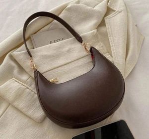 solid shoulder bag