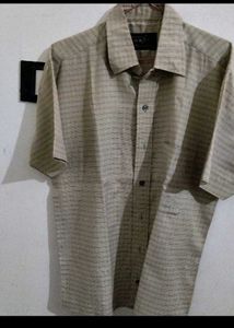 Bundle of 3 Men's Button-Down Shirts