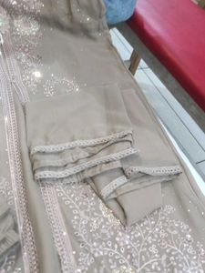 Embellished Kurta Set with Pants