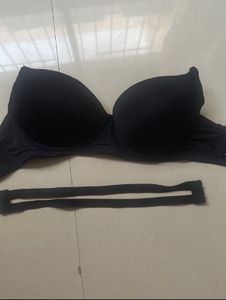 Black Strapless Push-Up Bra