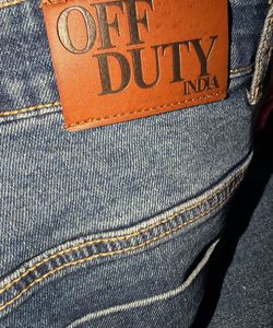 Women's Dark Wash Straight Leg Jeans