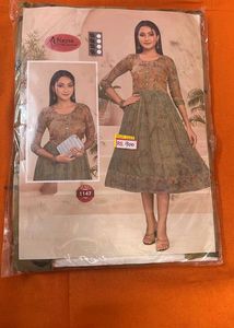 organza umbrella gown -XL