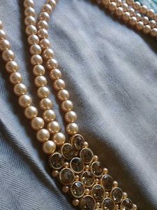 Stunning Pearl and Stone Necklace Set with earring