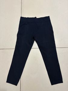 Navy Blue Pants with Zipper Accents 💙