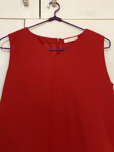 Classic Red Sleeveless Maxi Dress