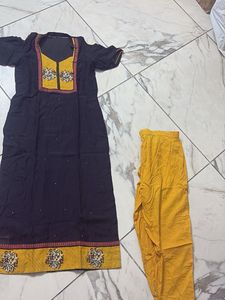 Stylish Black Kurta with Yellow Pants