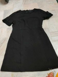 Chic Black Dress