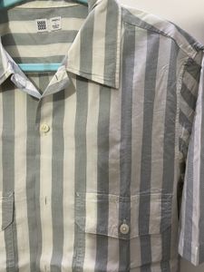 Uniqlo !! light weight Striped Short-Sleeve Button
