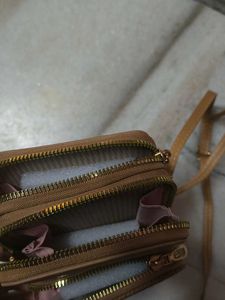 Forever Fashion Crossbody Bag