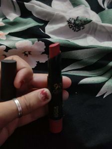Color Affair Show Stopper Lipstick