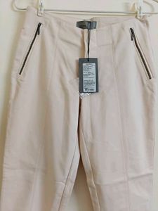 🆕 Vero Moda Beige Trousers