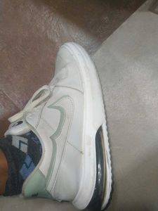 Nike White Casual Sneakers