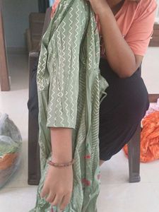 Elegant Light Green Kurta with Floral Print