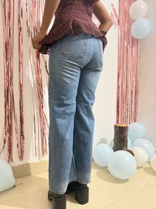 H&amp;M Sexy High-Waisted Wide-Leg Jeans